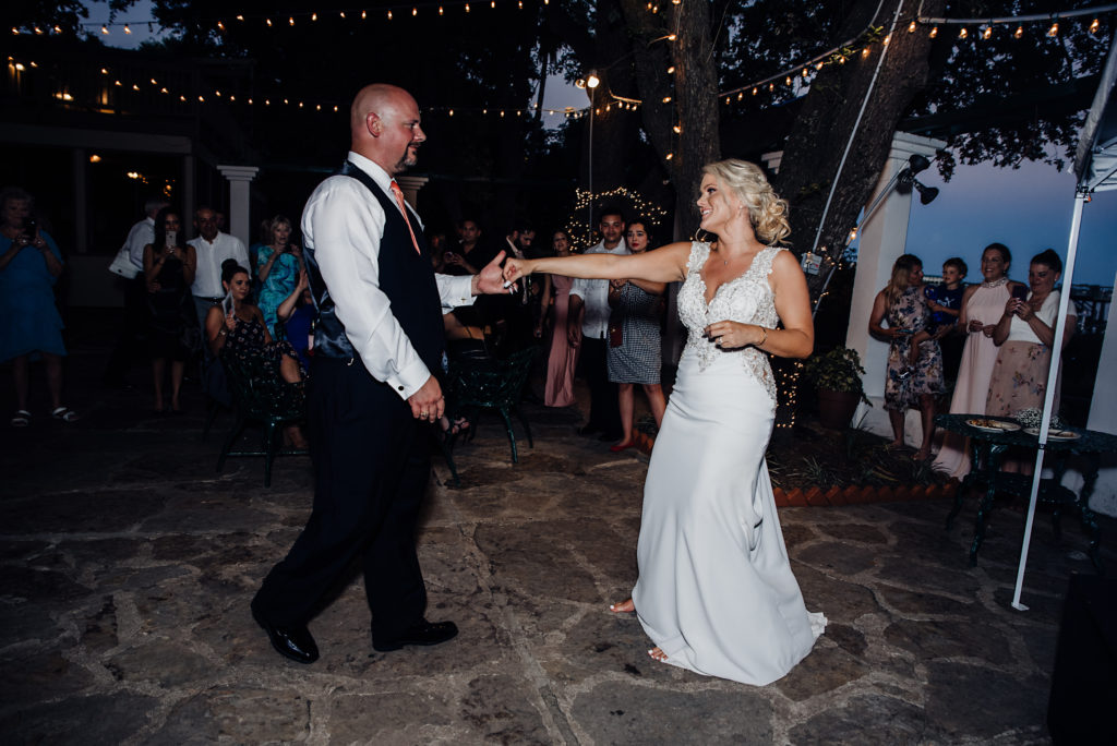 Villa Capri Seabrook Wedding | Erica & Daniel First Dance | Jessica Lucile Photography
