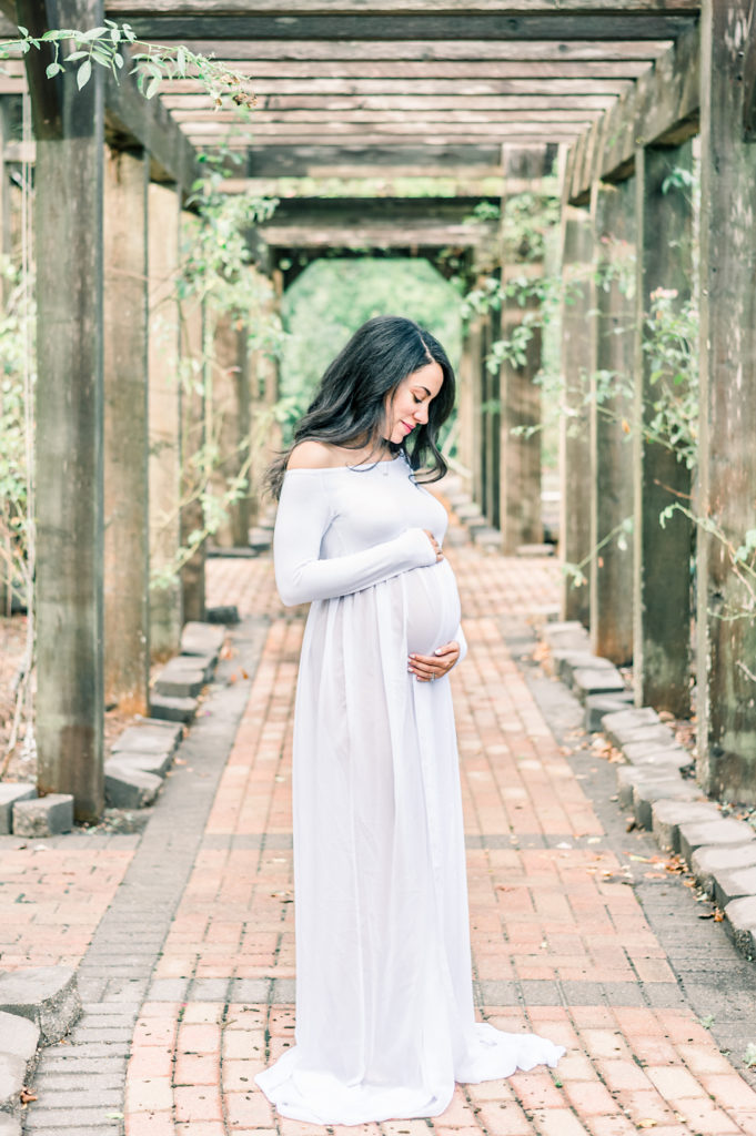 Tyrrell Park | Jessica Lucile Photography | Dreamy Garden Maternity
